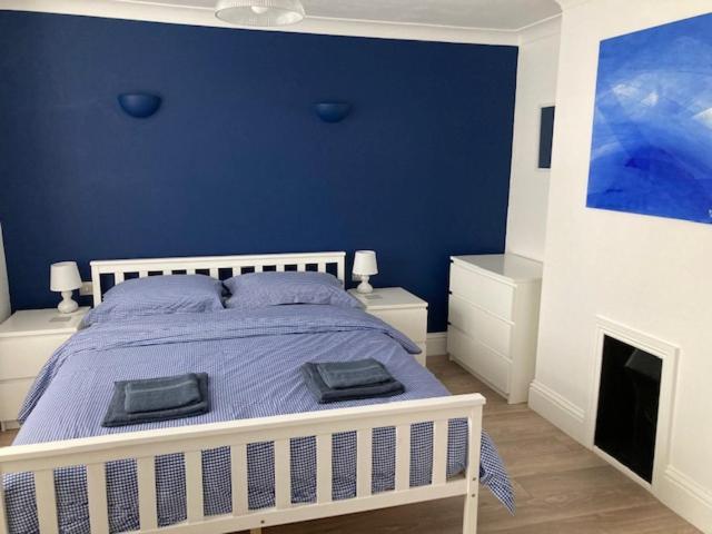 Highcliffe Apartment With Parking 基督城 外观 照片